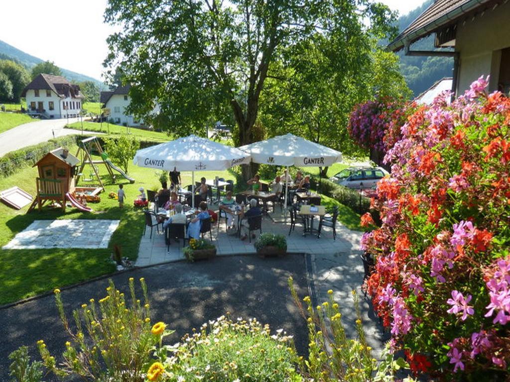 Café-Pension Endehof Oberprechtal Exterior foto